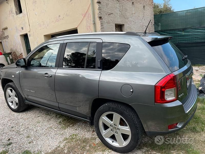 Usata Jeep Compass 2012 Grigio SUV