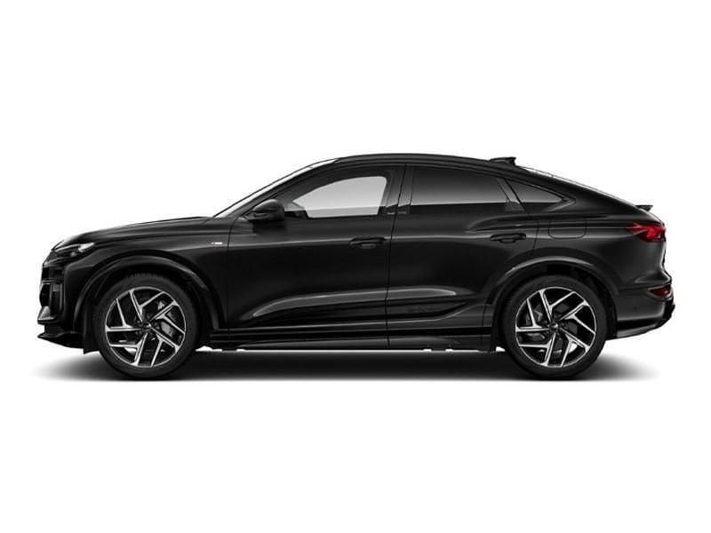 Nuova Audi Q6 Sportback e-tron S-Line 284 kW (387 CV) 2026 Nero SUV