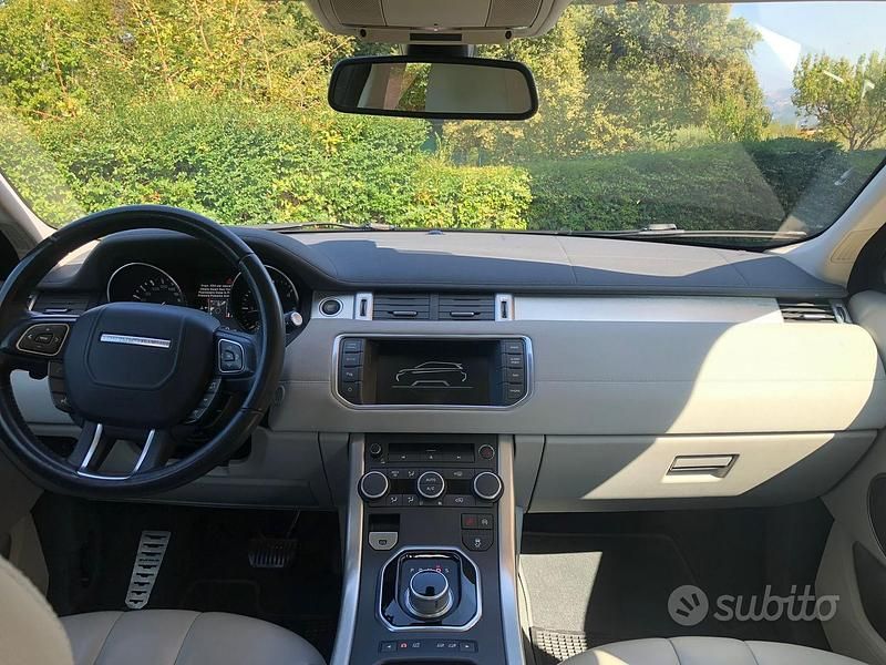 Usata Land Rover Range Rover evoque 150 CV (110 kW) 2015 Nero Berlina