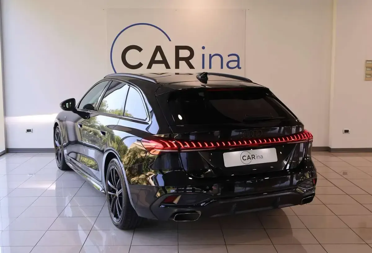 Usata Audi A5 S-Line 150 CV (110 kW) 2025 Nero mythos Station wagon