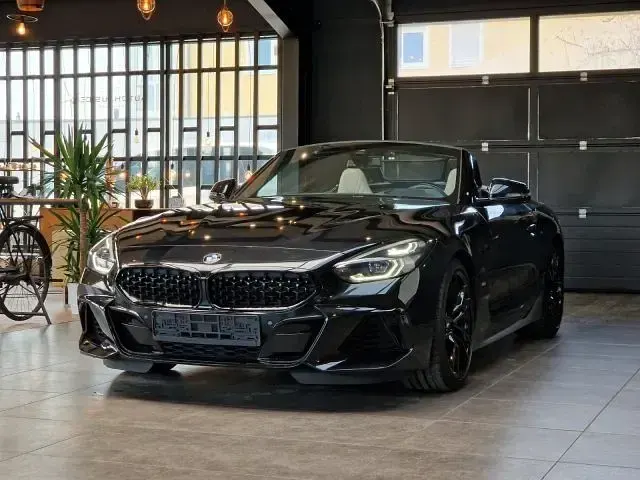 Usata BMW Z4 M Sport 340 CV (250 kW) 2022 Nero metallizzato Cabrio