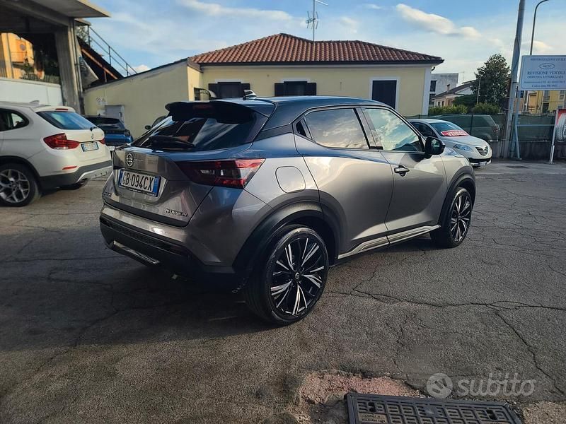 Usata Nissan Juke 117 CV (86 kW) 2020 Grigio SUV
