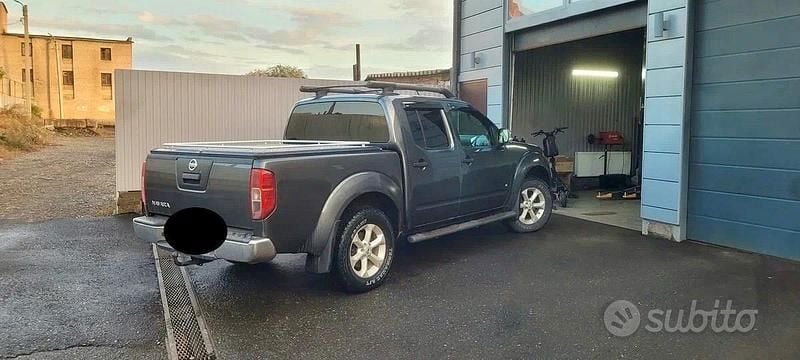 Usata Nissan Navara 231 CV (169 kW) 2014 Grigio Pick-up