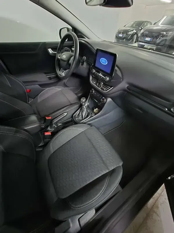 Usata Ford Puma Titanium S 125 CV (91 kW) 2021 Grigio SUV