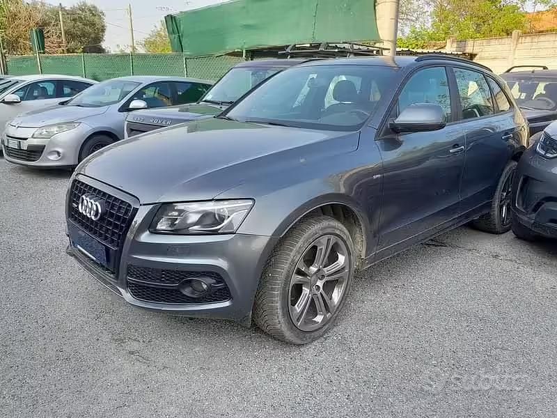 Usata Audi Q5 Advanced Plus 240 CV (176 kW) 2011 Grigio SUV