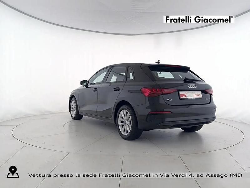 Usata Audi A3 150 CV (110 kW) 2020 0e nero mito metallizzato Berlina