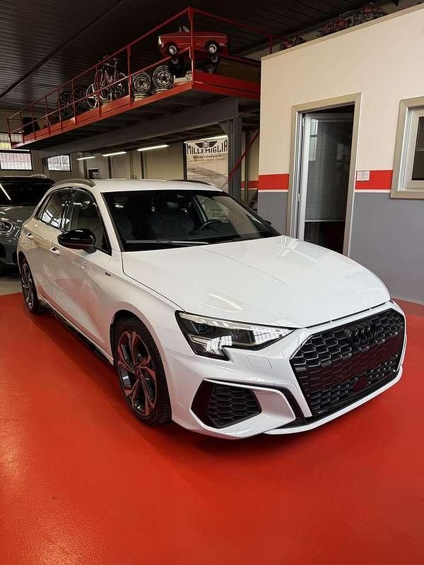 Usata Audi A3 S-Line 150 CV (110 kW) 2022 Bianco Berlina