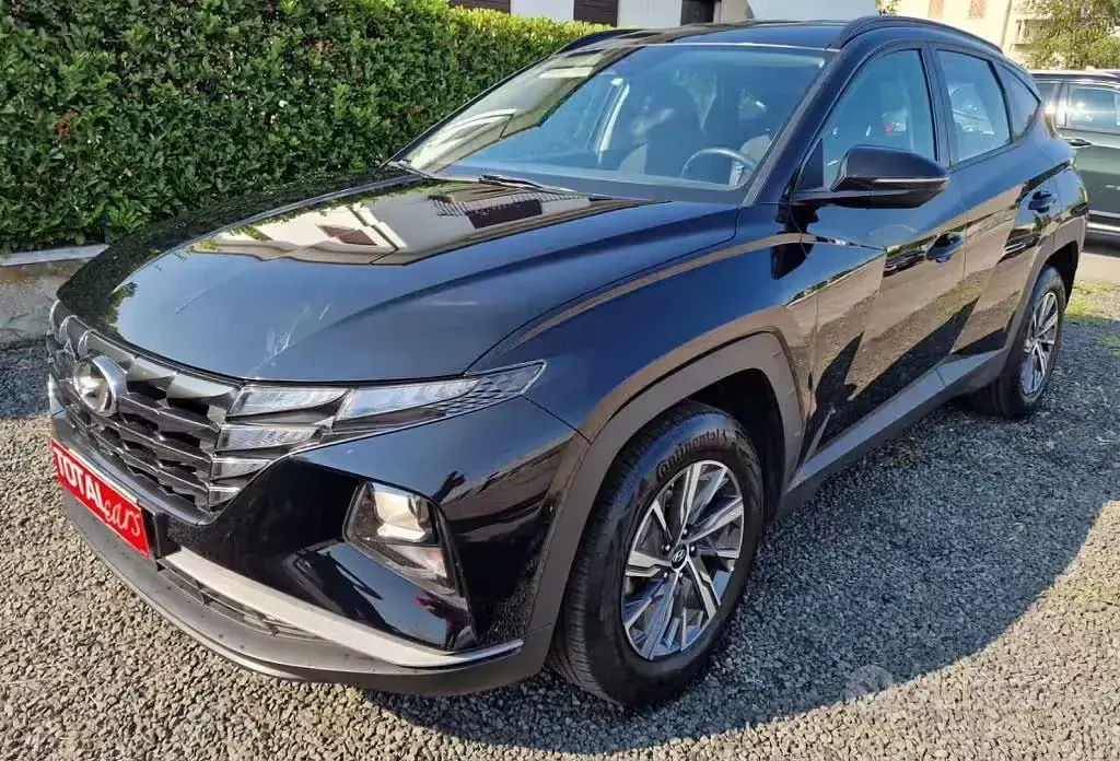 Usata Hyundai Tucson 116 CV (85 kW) 2021 Nero pastello SUV