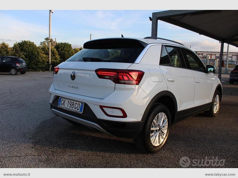Usata VW T-Roc Life 150 CV (110 kW) 2022 Bianco SUV