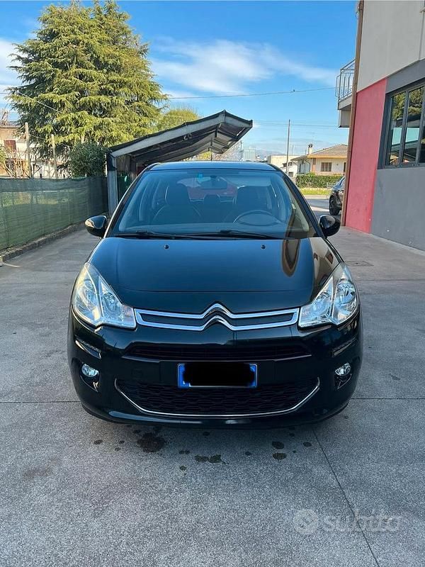 Usata Citroën C3 SELECTION 68 CV (50 kW) 2015 Nero Berlina