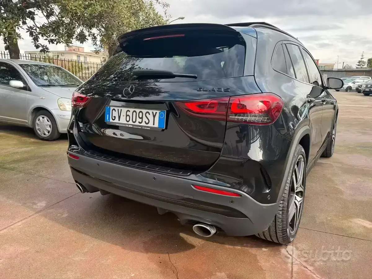 Usata Mercedes GLA35 AMG AMG 306 CV (225 kW) 2021 Nero SUV