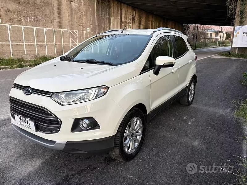 Usata Ford Ecosport Titanium S 95 CV (69 kW) 2017 Bianco SUV