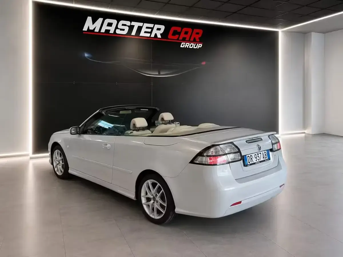 Usata Saab 9-3 Cabriolet Linear 150 CV (110 kW) 2008 Grigio Cabrio