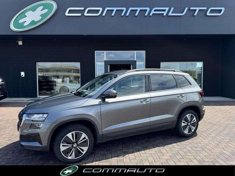 Grigio(met.) Usata 2023 Skoda Karoq Executive SUV | 20.500 € (Super prezzo) - Immagine 1/4