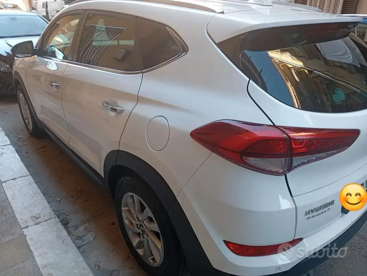 Usata Hyundai Tucson Xpossible 141 CV (103 kW) 2017 Bianco SUV