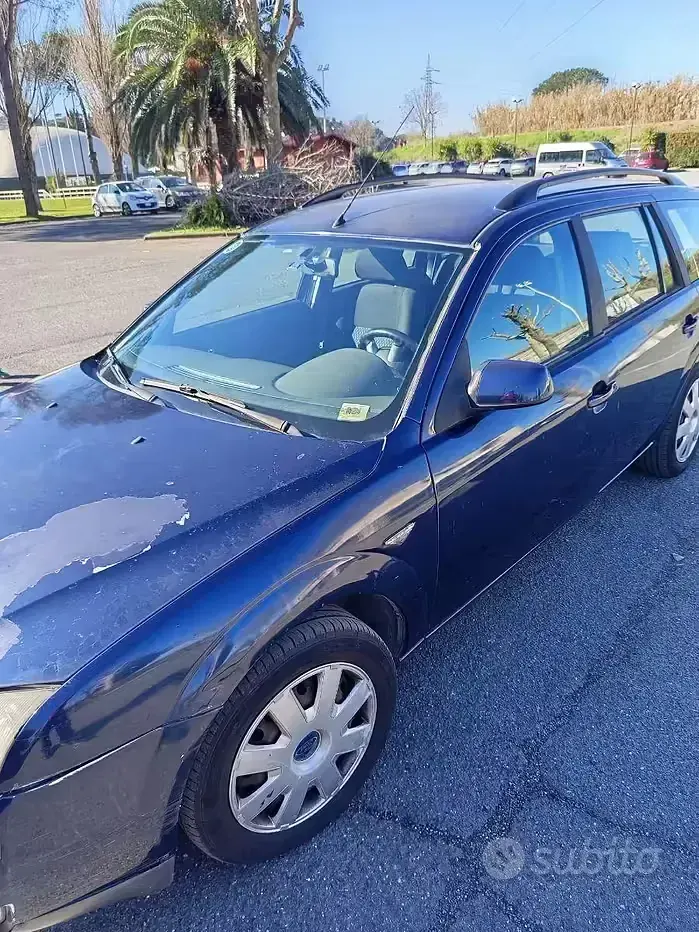 Usata Ford Mondeo 131 CV (96 kW) 2005 Blu Station wagon