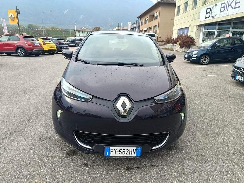 Usata Renault Zoe Intens 80 kW (109 CV) 2019 Nero Utilitaria