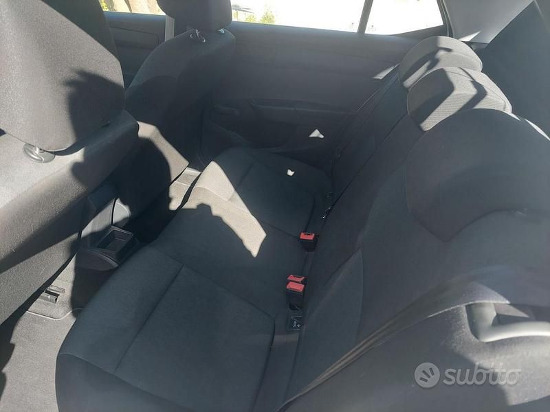 Usata Skoda Fabia 75 CV (55 kW) 2018 Bianco Berlina