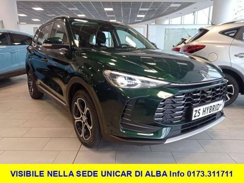 Grasmere green Nuova 2025 MG ZS Comfort Tre volumi | 23.490 € (Buon prezzo) - Immagine 1/4