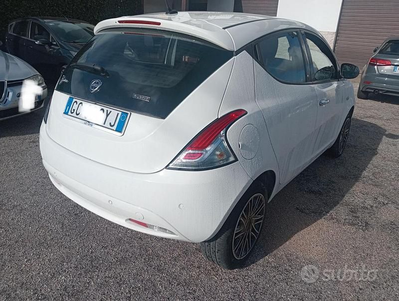 Usata Lancia Ypsilon 2020