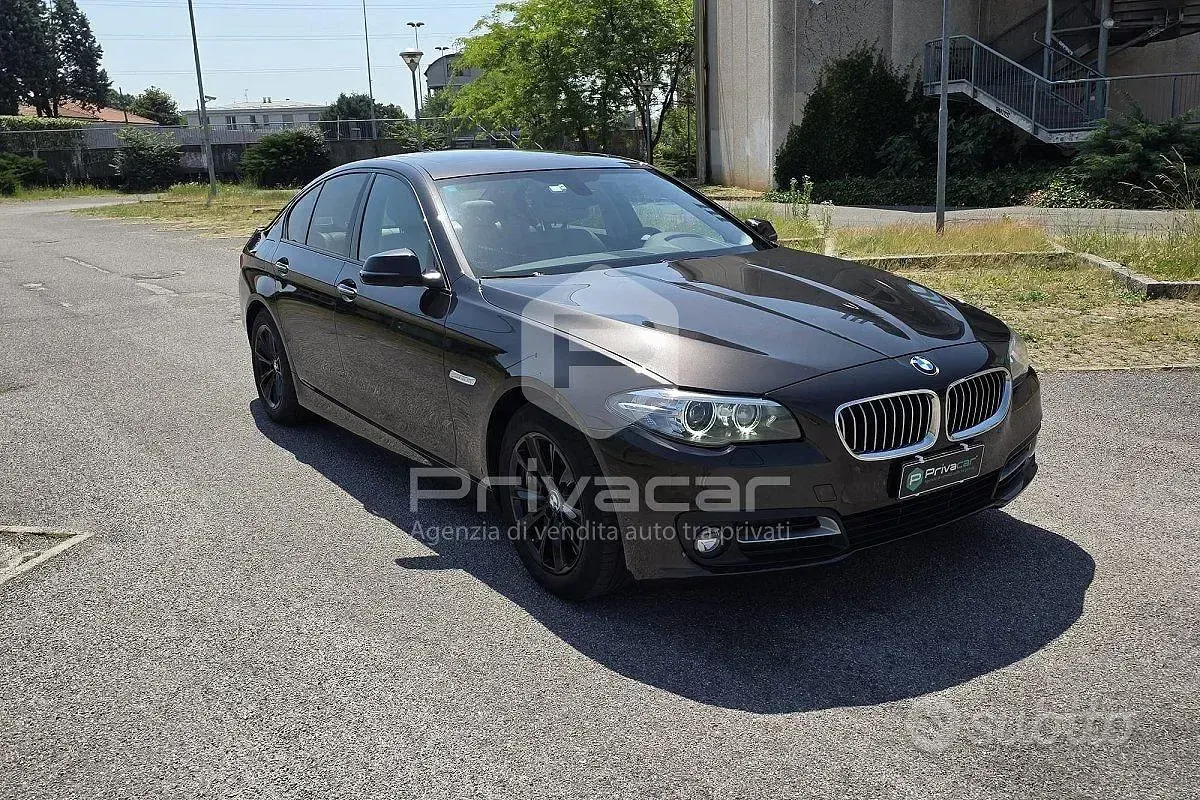 Usata BMW 528 Comfort Edition 245 CV (180 kW) 2016 Nero Berlina