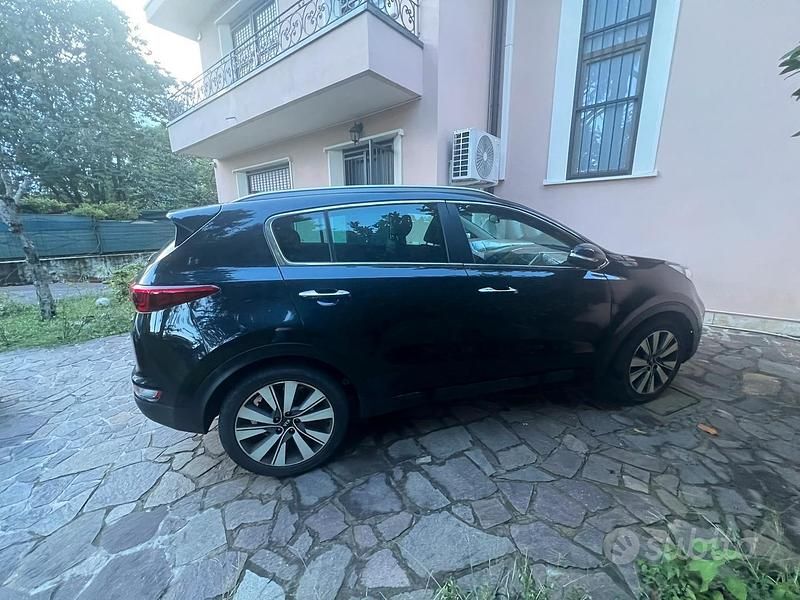 Usata Kia Sportage 115 CV (84 kW) 2018 Nero SUV