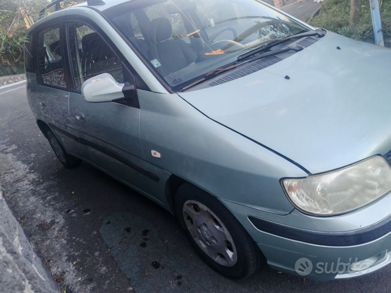 Usata Hyundai Matrix 102 CV (75 kW) 2003 Verde Monovolume