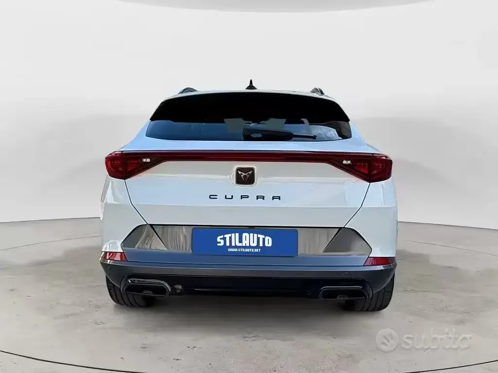 Usata Cupra Formentor 150 CV (110 kW) 2024 Bianco perlato SUV