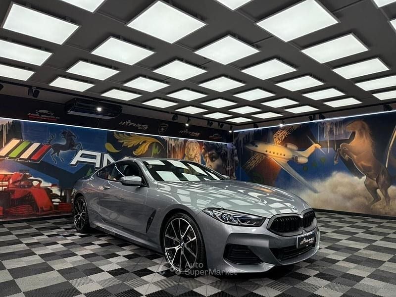 Begagnad BMW 840 Efficient Dynamics 340 HK (250 kW) 2022 Grå Sportkupé