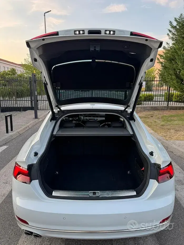 Usata Audi A5 Sportback Ambiente 190 CV (139 kW) 2018 Bianco Utilitaria