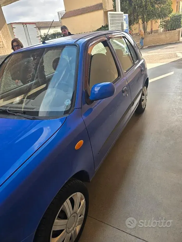Usata Nissan Micra 57 CV (41 kW) 2001 Bluazzurro Utilitaria