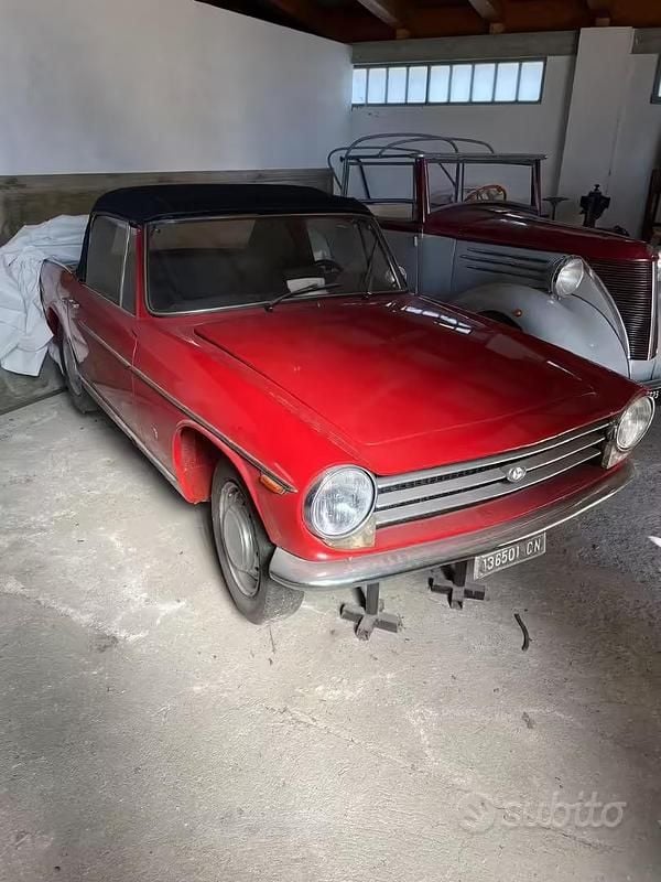 Usata Innocenti 950 Spider 1960 Cabrio