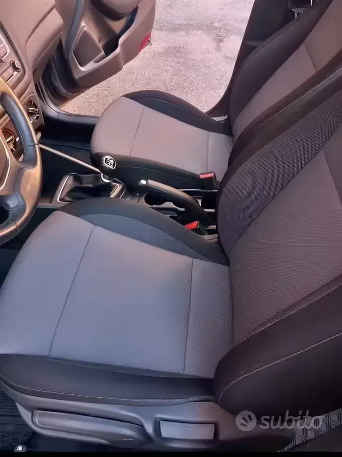 Occasion Hyundai i20 85 PK (62 kW) 2019 Grijs Hatchback
