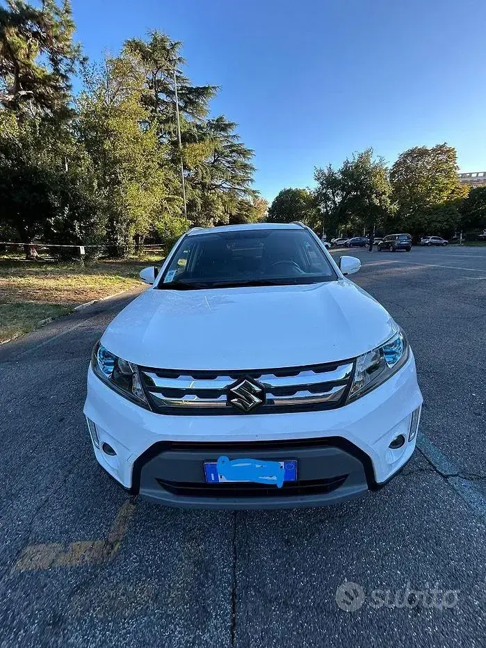 Usata Suzuki Vitara 120 CV (88 kW) 2016 Bianco SUV