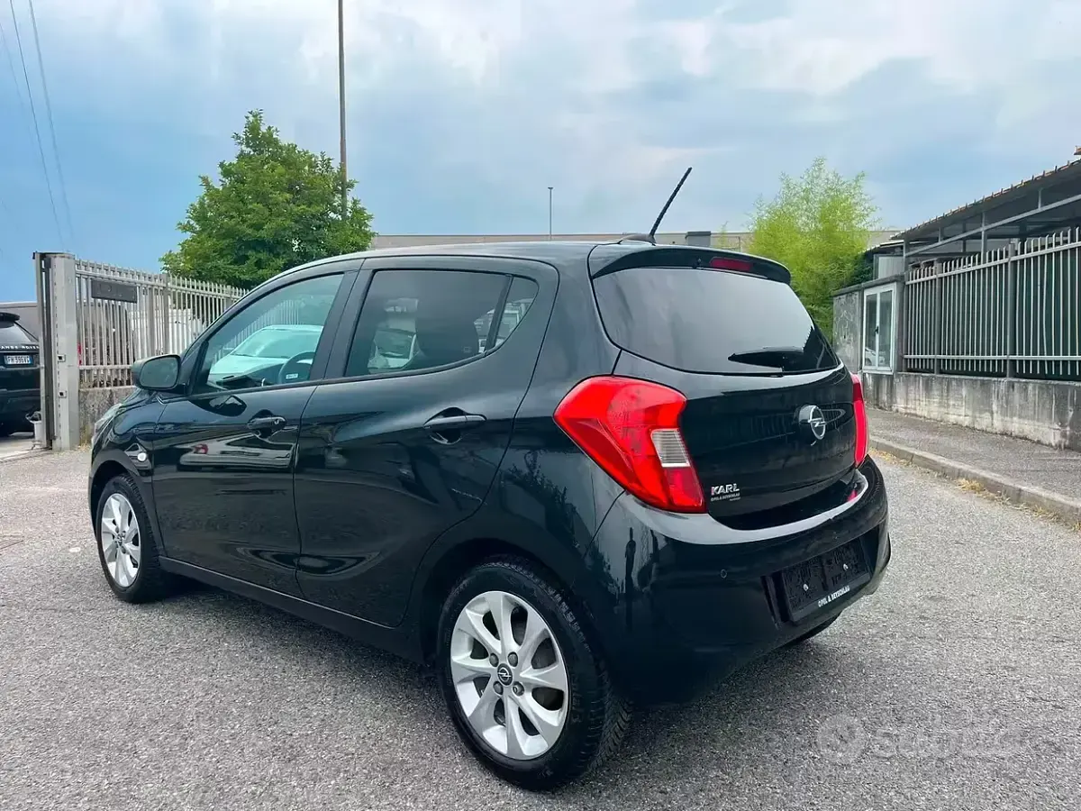 Usata Opel Karl Cosmo 75 CV (55 kW) 2016 Nero Utilitaria