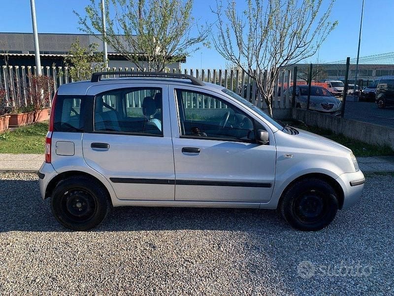 Usata Fiat Panda Dynamic 69 CV (50 kW) 2008 Grigio Utilitaria