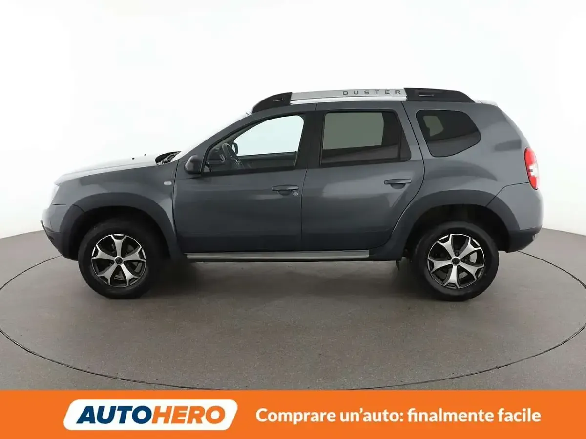 Usata Dacia Duster 109 CV (80 kW) 2017 Grigio SUV