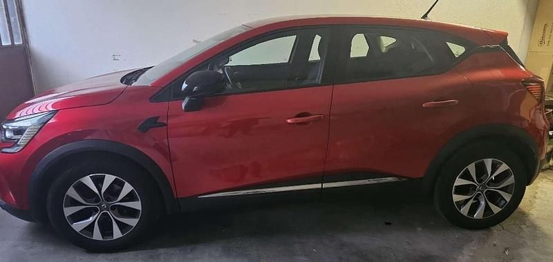 Usata Renault Captur Business 101 CV (74 kW) 2020 SUV