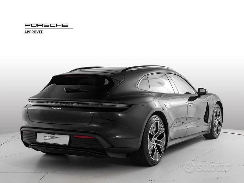 Occasion Porsche Taycan Sport Turismo 300 kW (408 PK) 2023 Zwart Sedan