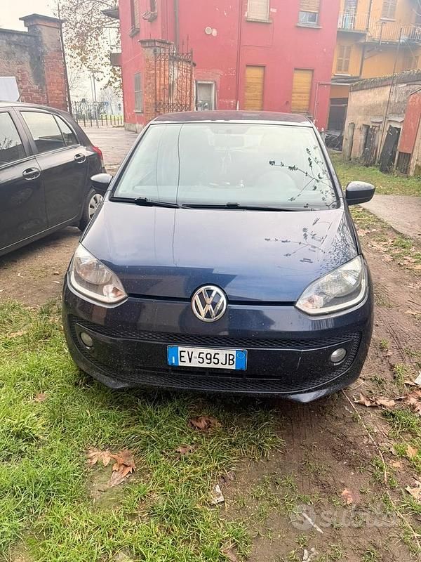 Usata VW up! 2012 Blu Utilitaria