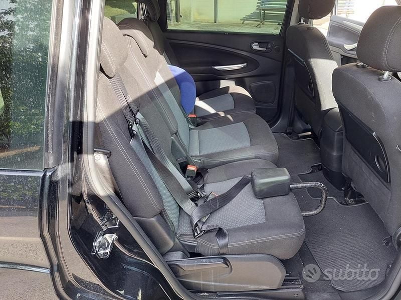 Usata Ford Galaxy 140 CV (102 kW) 2014 Nero Monovolume