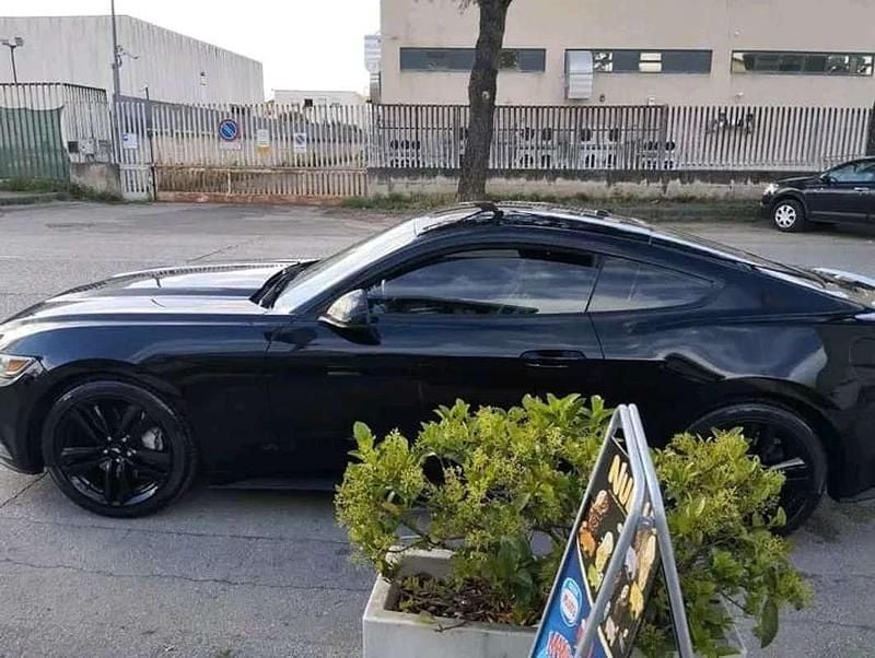 Usata Ford Mustang Fastback 317 CV (233 kW) 2017 Coupé