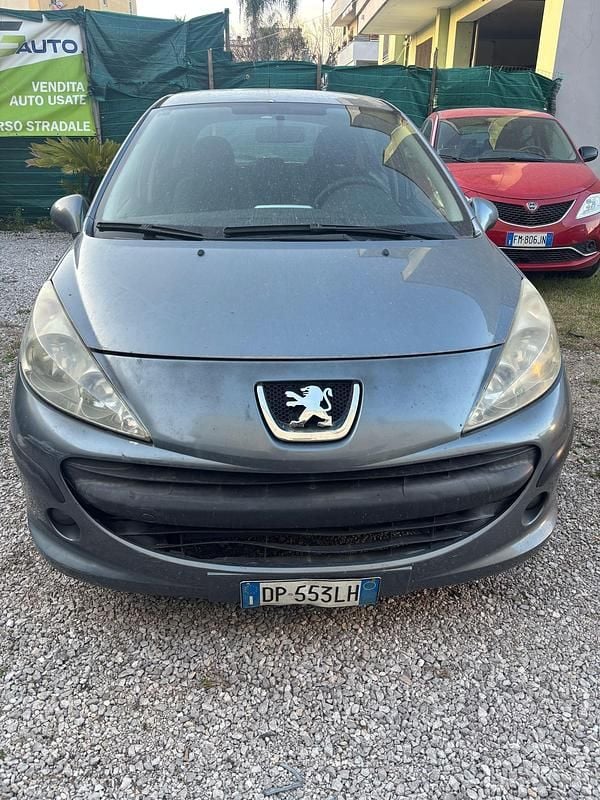 Usata Peugeot 207 68 CV (50 kW) 2008 Berlina
