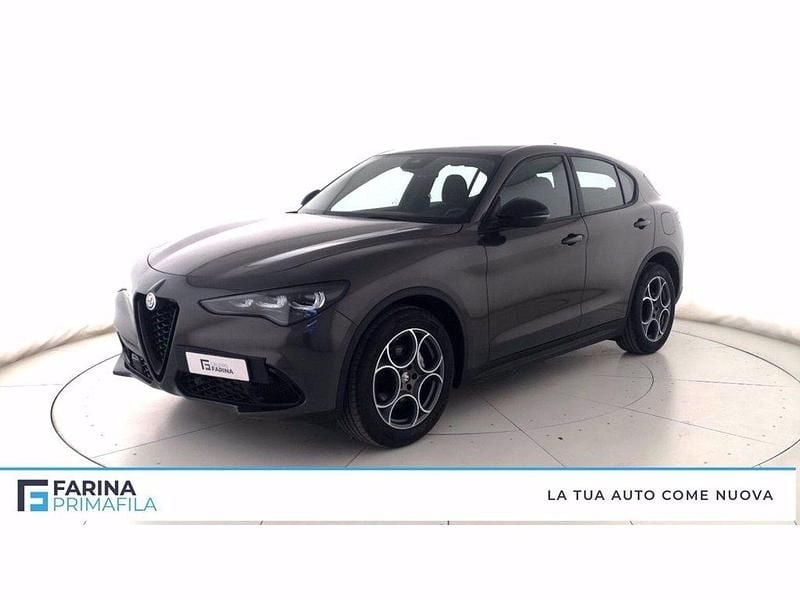 Grigio scuro Usata 2024 Alfa Romeo Stelvio Sprint SUV | 32.900 € (Ottimo prezzo) - Immagine 1/4