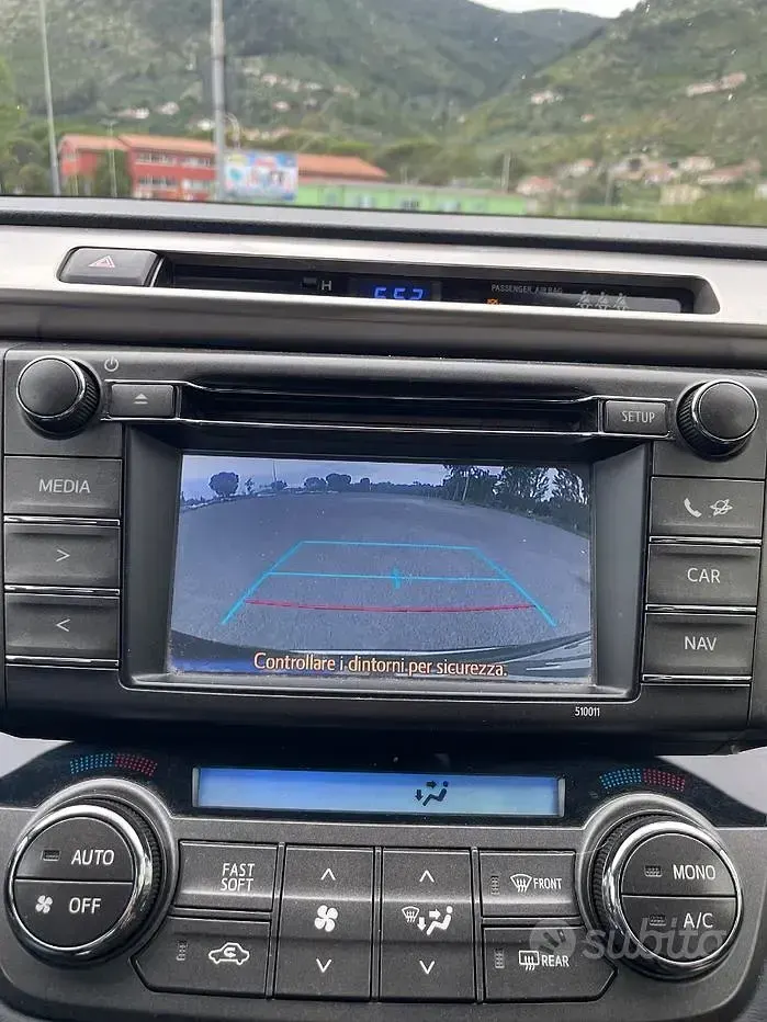 Usata Toyota RAV4 124 CV (91 kW) 2014 Nero SUV