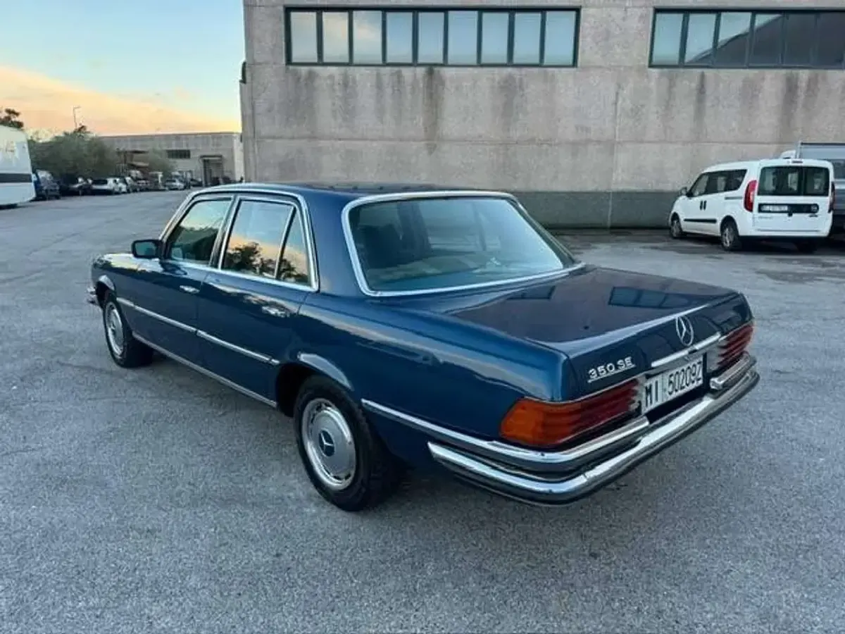 Usata Mercedes S350 SE 200 CV (147 kW) 1976 Blu/azzurro Berlina