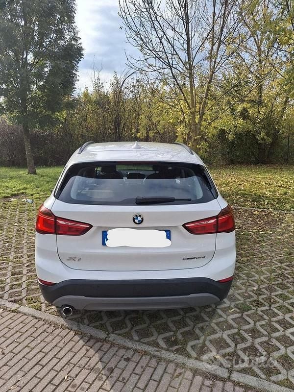 Usata BMW X1 Advantage 150 CV (110 kW) 2019 Bianco SUV