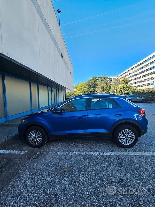 Usata VW T-Roc 2023 SUV
