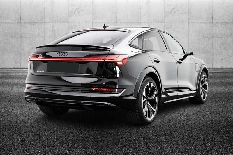 Usata Audi e-tron Business 225 kW (307 CV) 2021 Nero SUV
