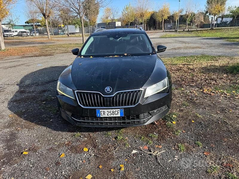 Usata Skoda Octavia 110 CV (80 kW) 2016 Nero Station wagon